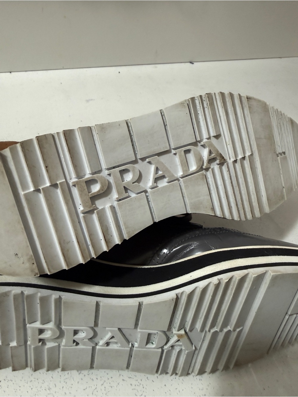 Prada Wingtip Brogue Oxford Platform
Black Patent Leather Shoes Size 401/2 - Picture 13 of 13